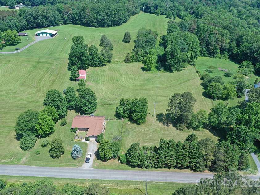 157 Blackberry Lane, Taylorsville, NC 28681.  MLS# CAR4270173, YatesRealty ID 21360. 