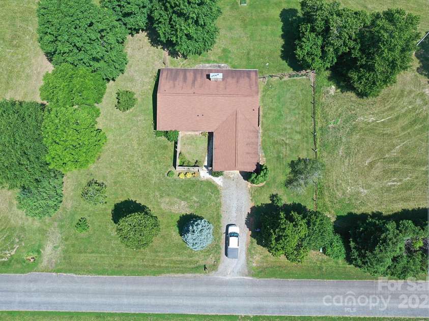 157 Blackberry Lane, Taylorsville, NC 28681.  MLS# CAR4270173, YatesRealty ID 21360. 