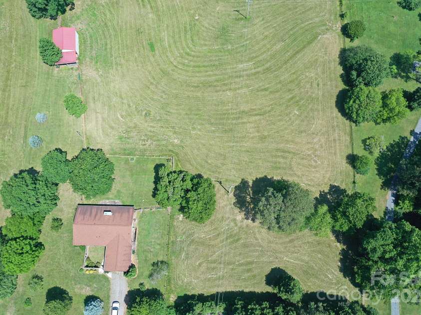 157 Blackberry Lane, Taylorsville, NC 28681.  MLS# CAR4270173, YatesRealty ID 21360. 