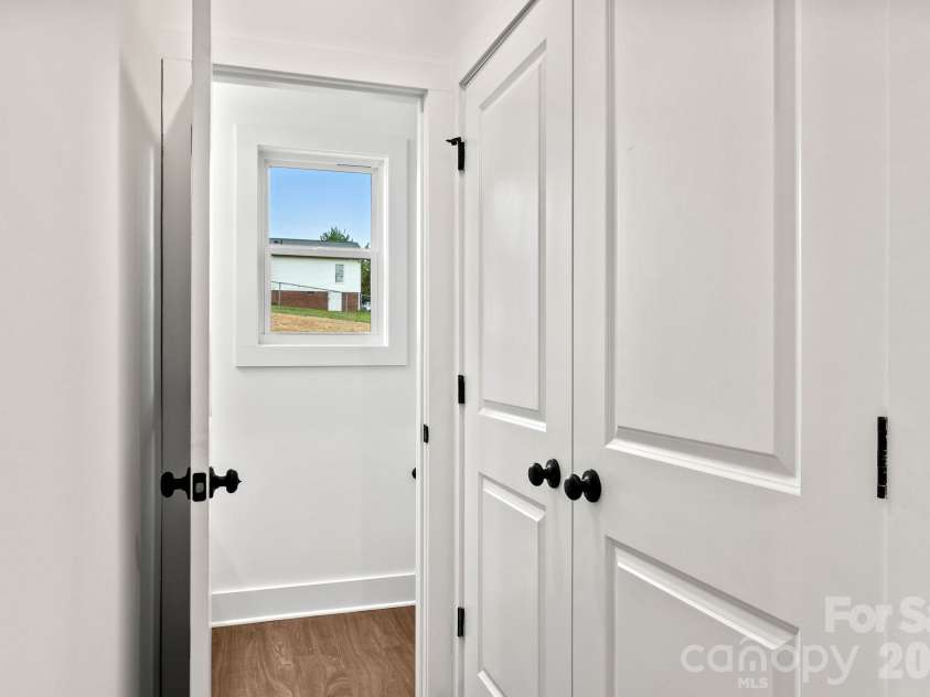 208 Myron Place, Salisbury, NC 28144.  MLS# CAR4380546, YatesRealty ID 21360. 