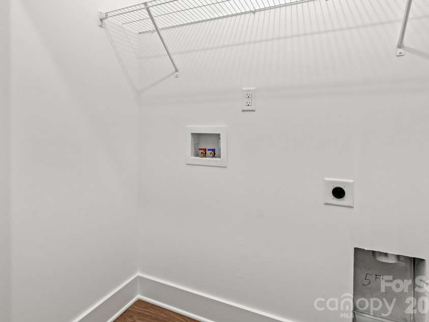 208 Myron Place, Salisbury, NC 28144.  MLS# CAR4380546, YatesRealty ID 21360. 