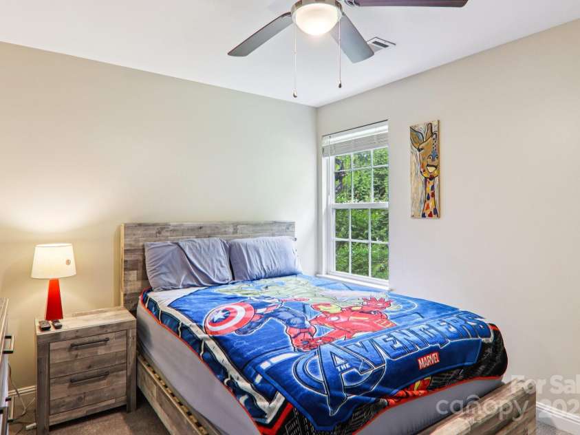 22 Streamside Drive, Hendersonville, NC 28791.  MLS# CAR4268227, YatesRealty ID 21361. 