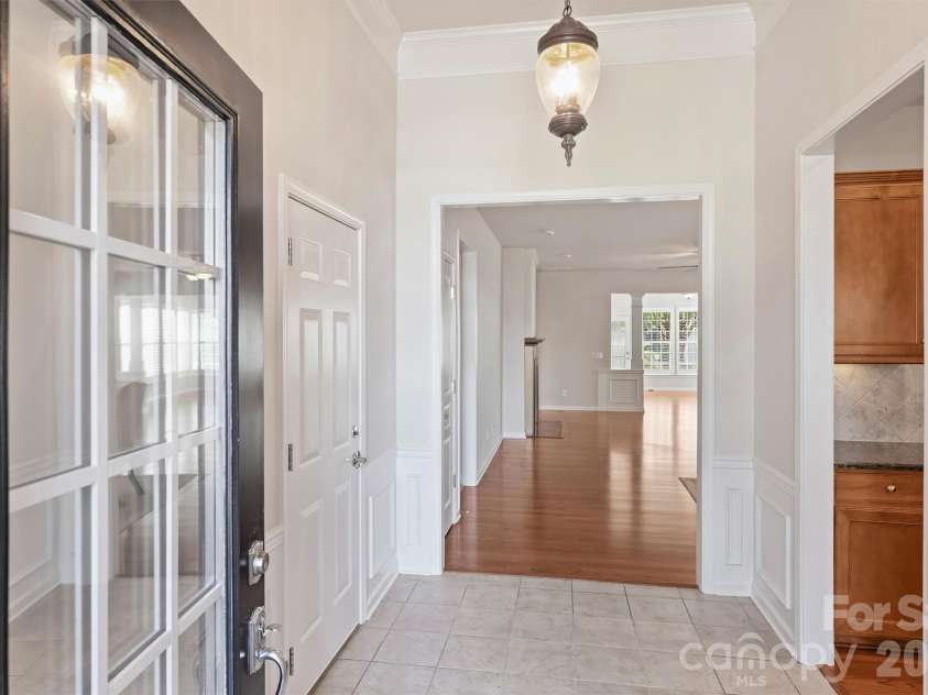 23116 Kingfisher Drive, Fort Mill, SC 29707.  MLS# CAR4378477, YatesRealty ID 21361. 