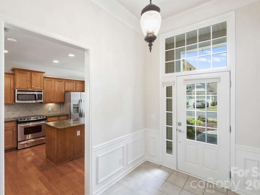 23116 Kingfisher Drive, Fort Mill, SC 29707.  MLS# CAR4378477, YatesRealty ID 21361. 
