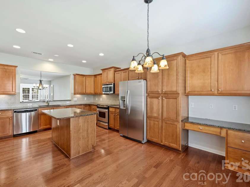 23116 Kingfisher Drive, Fort Mill, SC 29707.  MLS# CAR4378477, YatesRealty ID 21361. 
