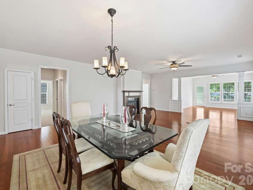 23116 Kingfisher Drive, Fort Mill, SC 29707.  MLS# CAR4378477, YatesRealty ID 21361. 