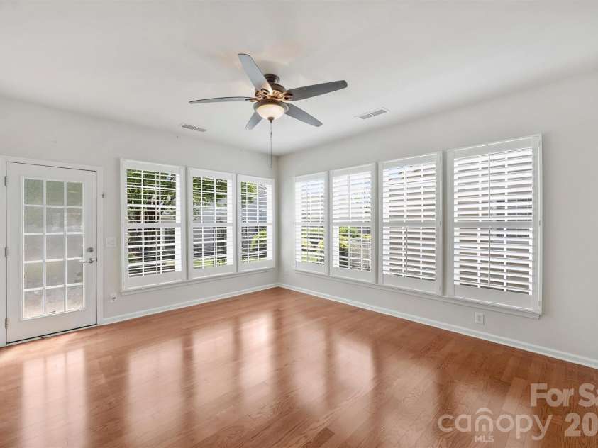 23116 Kingfisher Drive, Fort Mill, SC 29707.  MLS# CAR4378477, YatesRealty ID 21361. 