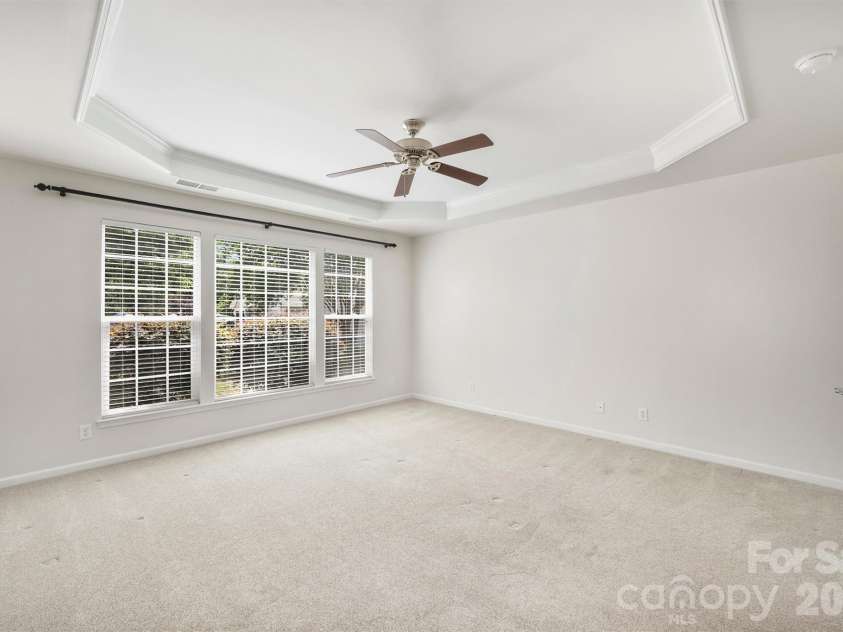 23116 Kingfisher Drive, Fort Mill, SC 29707.  MLS# CAR4378477, YatesRealty ID 21361. 