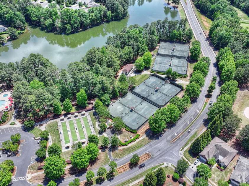 23116 Kingfisher Drive, Fort Mill, SC 29707.  MLS# CAR4378477, YatesRealty ID 21361. 
