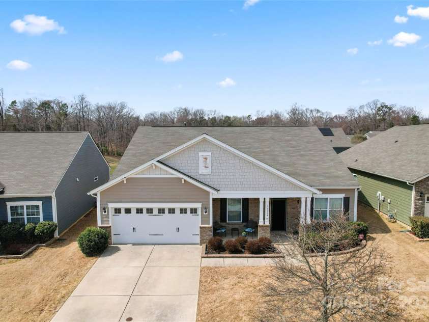 11124 Chapeclane Road, Charlotte, NC 28278.  MLS# CAR4233516, YatesRealty ID 21362. Birdseye view - Partial Brick nice size porch