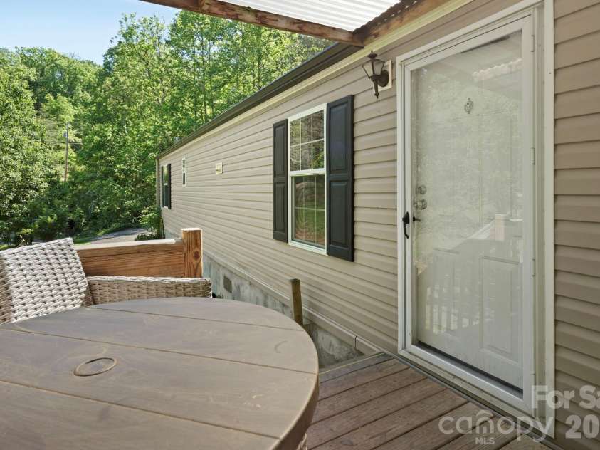 23 Lela Lane, Alexander, NC 28701.  MLS# CAR4378997, YatesRealty ID 21362. 
