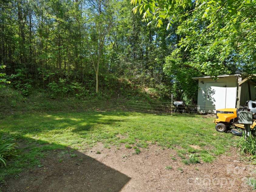 23 Lela Lane, Alexander, NC 28701.  MLS# CAR4378997, YatesRealty ID 21362. 