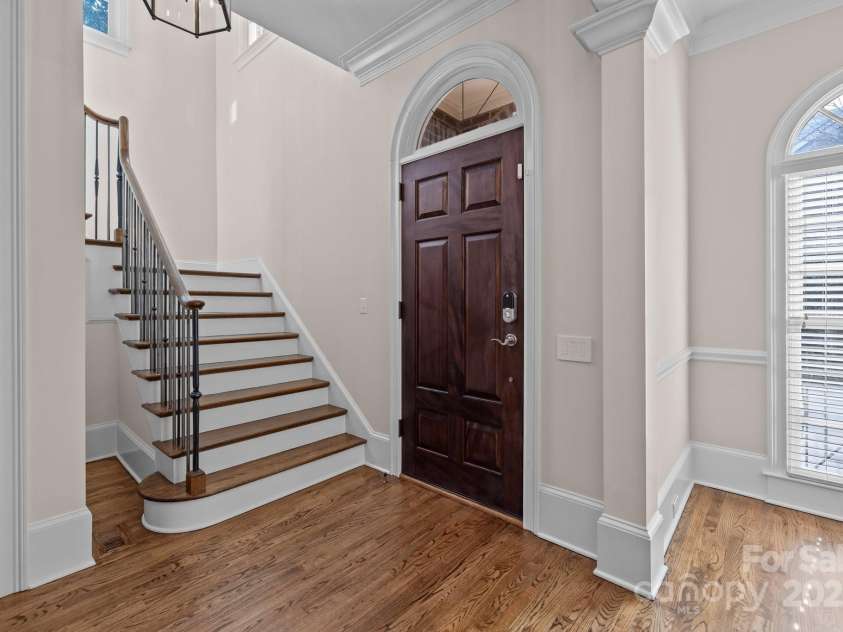 8928 Heydon Hall Circle, Charlotte, NC 28210.  MLS# CAR4219004, YatesRealty ID 21363. 