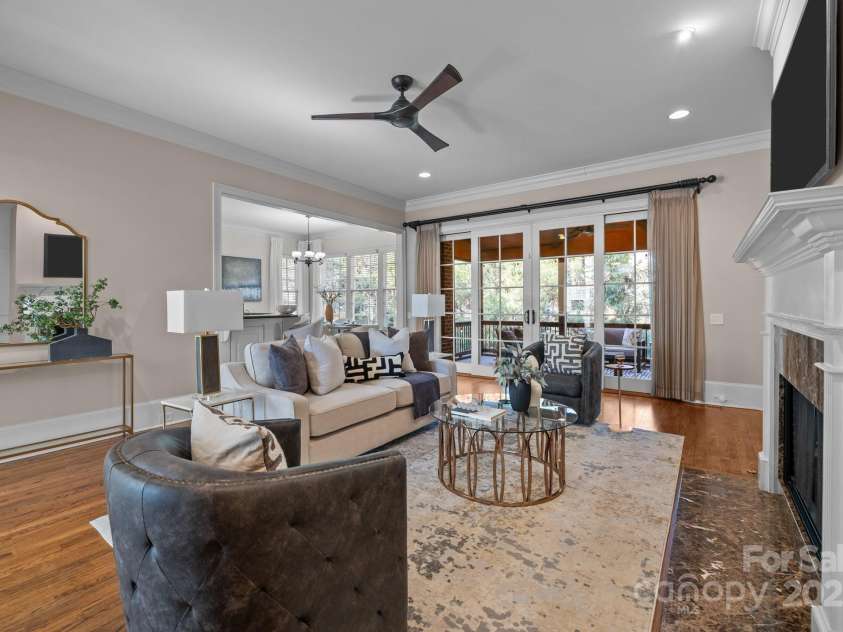 8928 Heydon Hall Circle, Charlotte, NC 28210.  MLS# CAR4219004, YatesRealty ID 21363. 