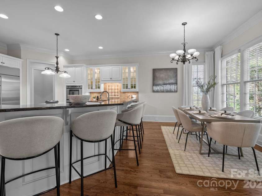 8928 Heydon Hall Circle, Charlotte, NC 28210.  MLS# CAR4219004, YatesRealty ID 21363. 