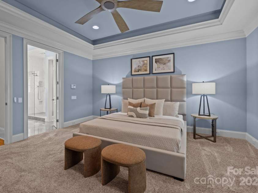 8928 Heydon Hall Circle, Charlotte, NC 28210.  MLS# CAR4219004, YatesRealty ID 21363. 