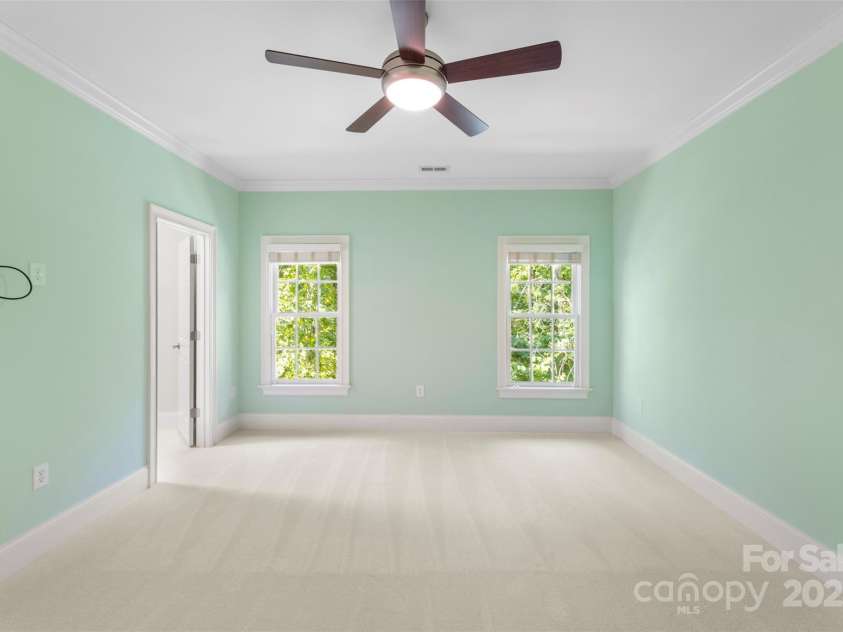 8928 Heydon Hall Circle, Charlotte, NC 28210.  MLS# CAR4297775, YatesRealty ID 21363. 