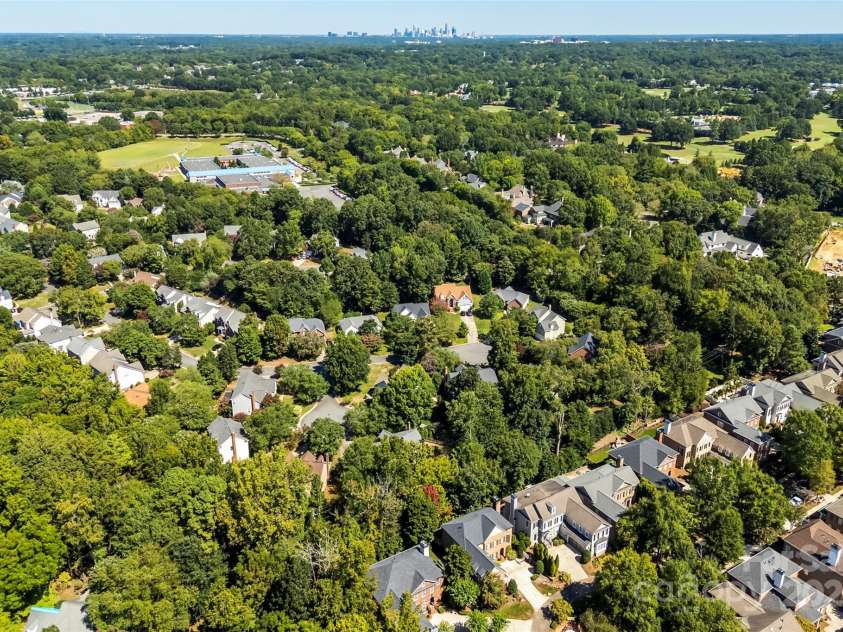 8928 Heydon Hall Circle, Charlotte, NC 28210.  MLS# CAR4297775, YatesRealty ID 21363. 