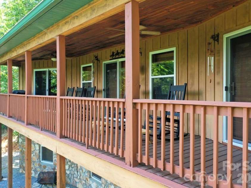 470 Bear Ridge Road, Tuckasegee, NC 28783.  MLS# CAR4381426, YatesRealty ID 21365. 