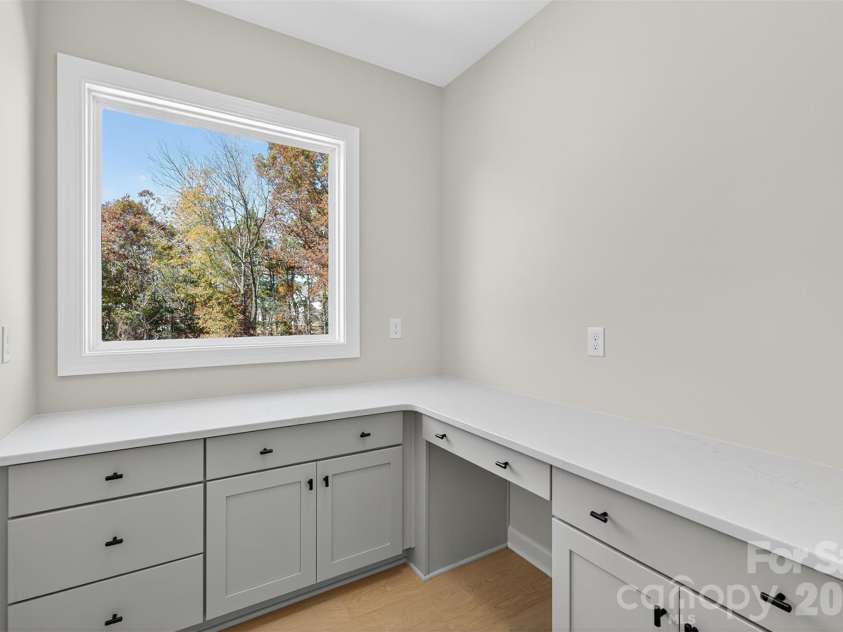 11009 Tyler Brook Lane, Mint Hill, NC 28227.  MLS# CAR4267005, YatesRealty ID 21366. Office