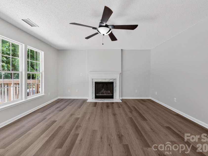 5313 Crisfield Road, Charlotte, NC 28269.  MLS# CAR4380964, YatesRealty ID 21369. 