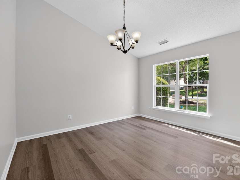 5313 Crisfield Road, Charlotte, NC 28269.  MLS# CAR4380964, YatesRealty ID 21369. 