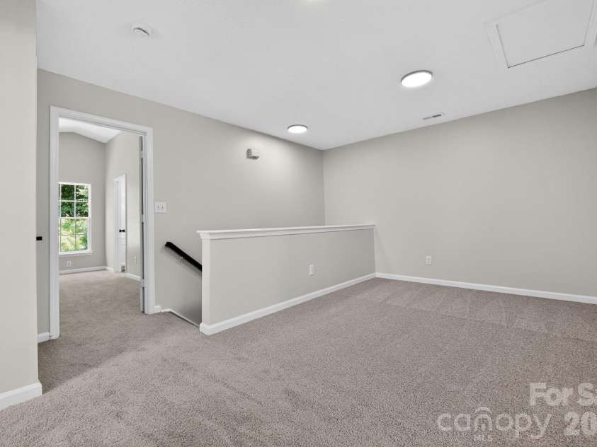 5313 Crisfield Road, Charlotte, NC 28269.  MLS# CAR4380964, YatesRealty ID 21369. 