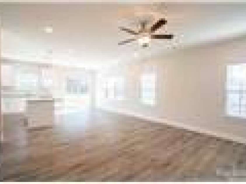 620 Smith Street, Mooresville, NC 28115.  MLS# CAR4223398, YatesRealty ID 21369. 