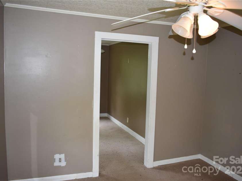 18417 Hwy 221 Highway, Marion, NC 28752.  MLS# CAR4263398, YatesRealty ID 2137. 