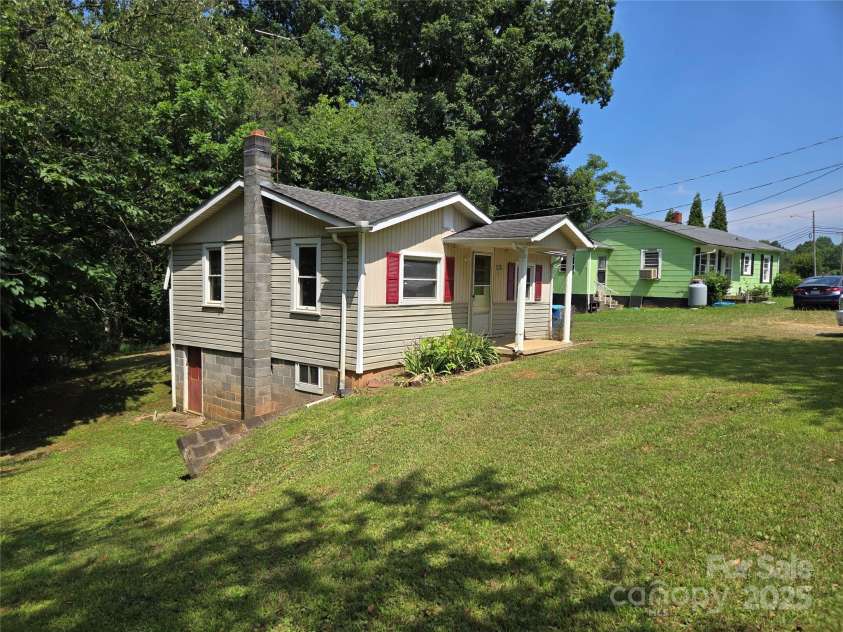 335 Rosenwald School Street, Catawba, NC 28609.  MLS# CAR4138071, YatesRealty ID 2137. 