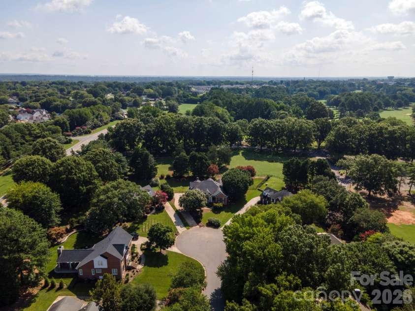 3466 Brighton Court, Concord, NC 28027.  MLS# CAR4405347, YatesRealty ID 21370. 