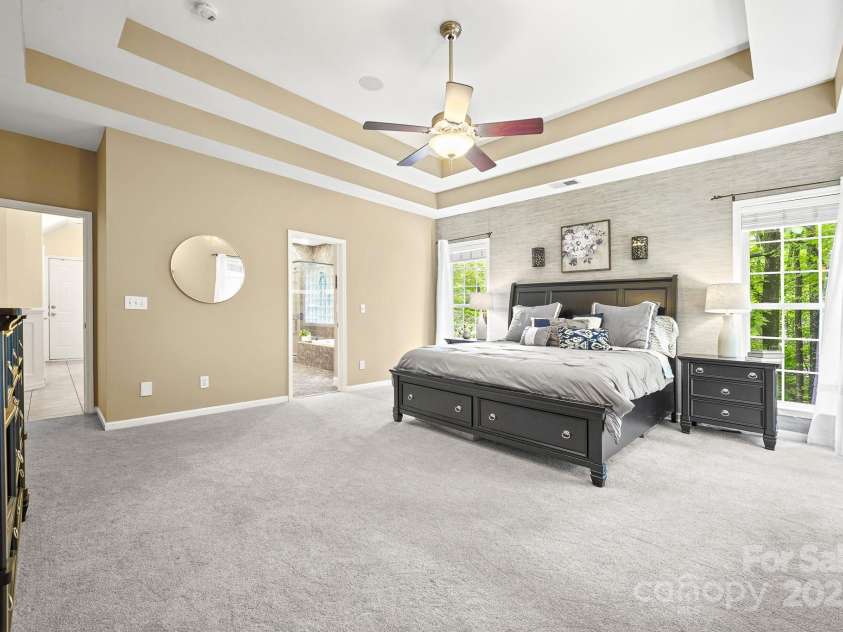 10501 Olde Irongate Lane, Mint Hill, NC 28227.  MLS# CAR4267766, YatesRealty ID 21371. 