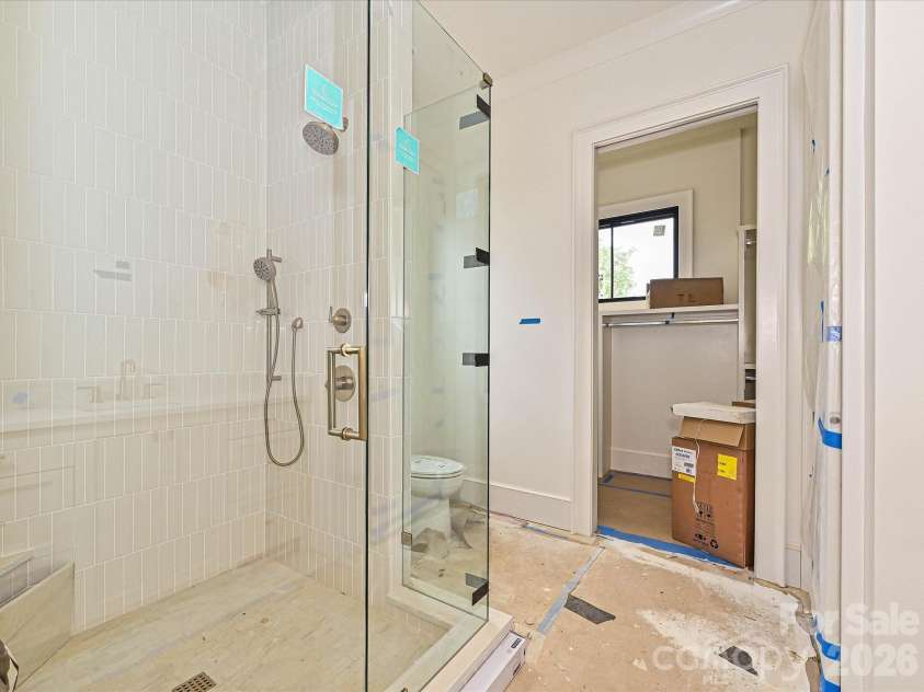 1329 Bevis Drive, Charlotte, NC 28209.  MLS# CAR4381162, YatesRealty ID 21371. 