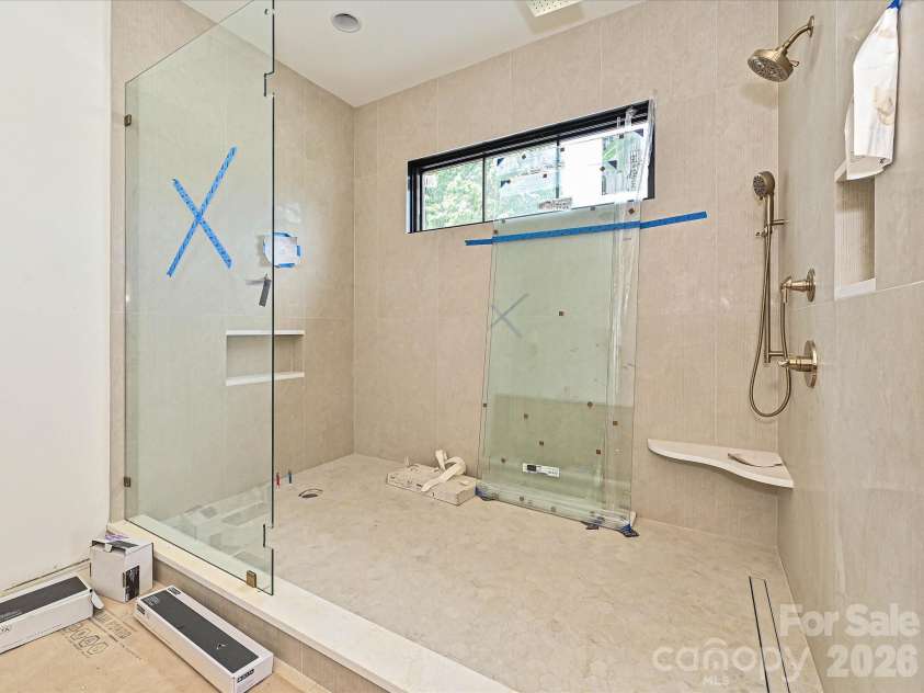 1329 Bevis Drive, Charlotte, NC 28209.  MLS# CAR4381162, YatesRealty ID 21371. 