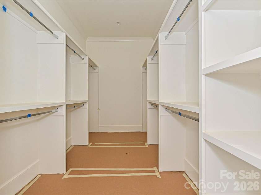 1329 Bevis Drive, Charlotte, NC 28209.  MLS# CAR4381162, YatesRealty ID 21371. 