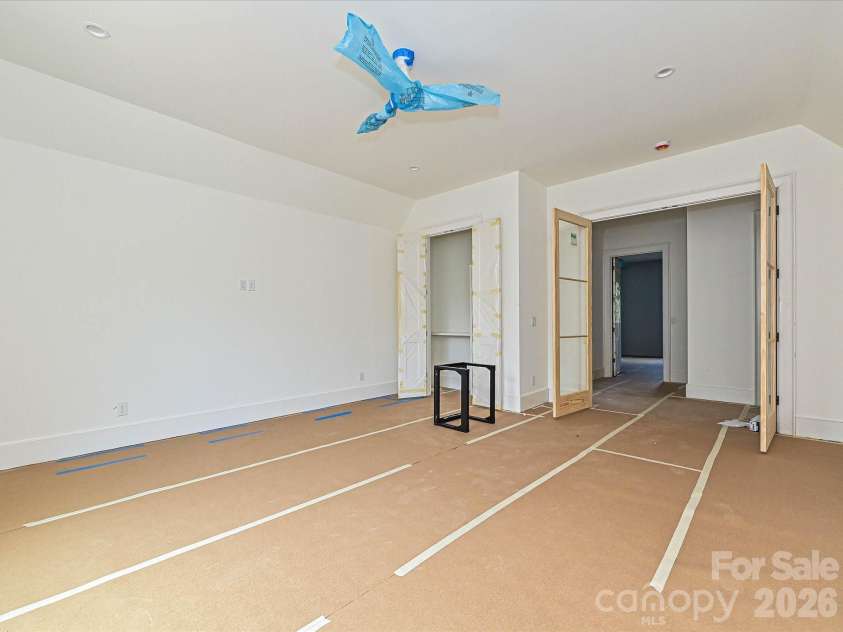 1329 Bevis Drive, Charlotte, NC 28209.  MLS# CAR4381162, YatesRealty ID 21371. 