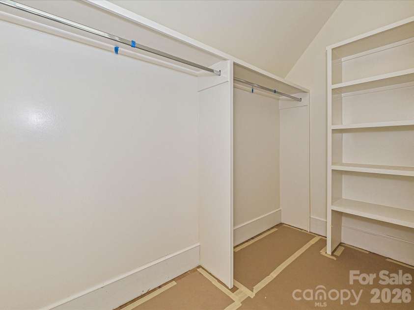1329 Bevis Drive, Charlotte, NC 28209.  MLS# CAR4381162, YatesRealty ID 21371. 