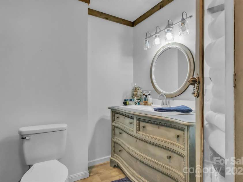 1 Plaza Drive, Granite Falls, NC 28630.  MLS# CAR4263385, YatesRealty ID 21372. Hall Bathroom