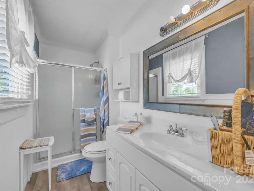 1 Plaza Drive, Granite Falls, NC 28630.  MLS# CAR4263385, YatesRealty ID 21372. Primary Suite