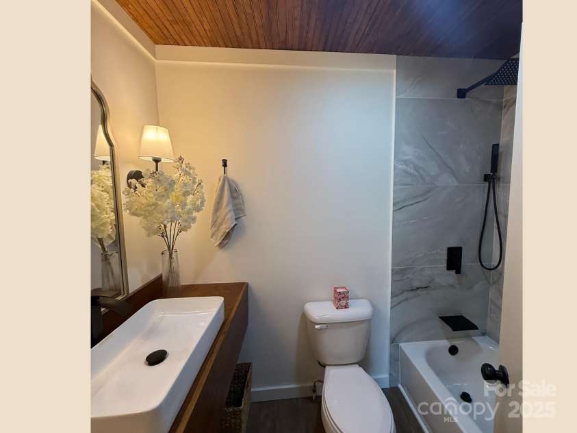 4115 Conley Street, Newton, NC 28658.  MLS# CAR4247825, YatesRealty ID 21374. 