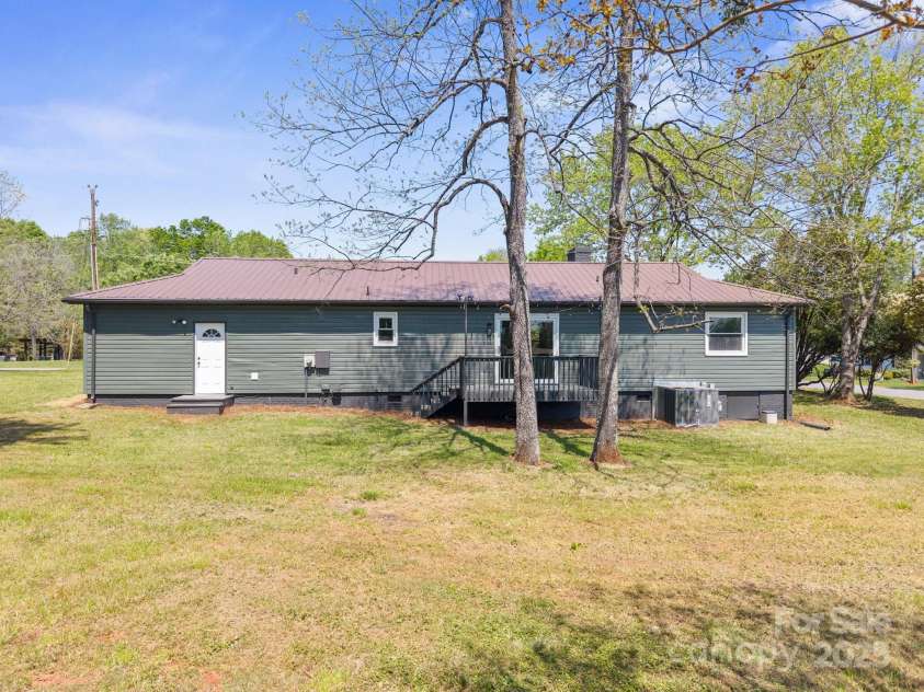 4115 Conley Street, Newton, NC 28658.  MLS# CAR4247825, YatesRealty ID 21374. 