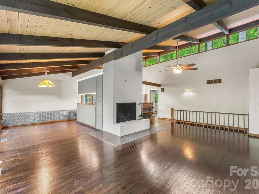 7820 Greenville Highway, Brevard, NC 28712.  MLS# CAR4380349, YatesRealty ID 21376. 