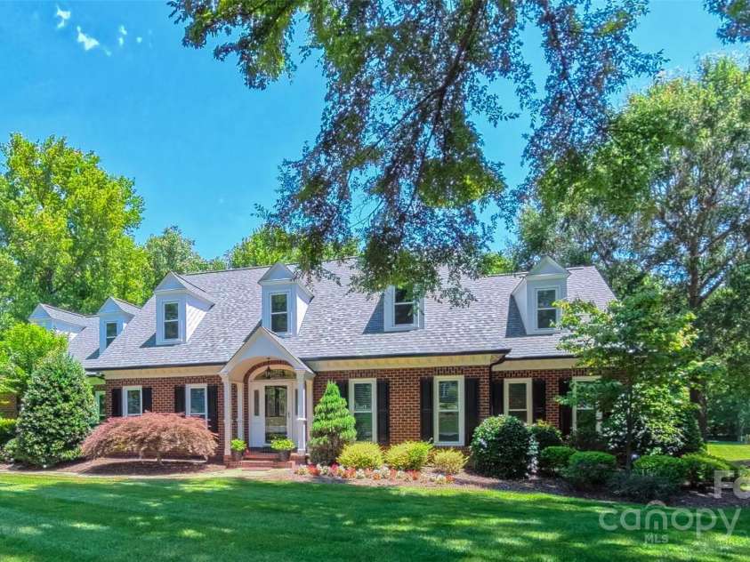 1240 Fawn Ridge Road, Concord, NC 28027.  MLS# CAR4271280, YatesRealty ID 21377. 