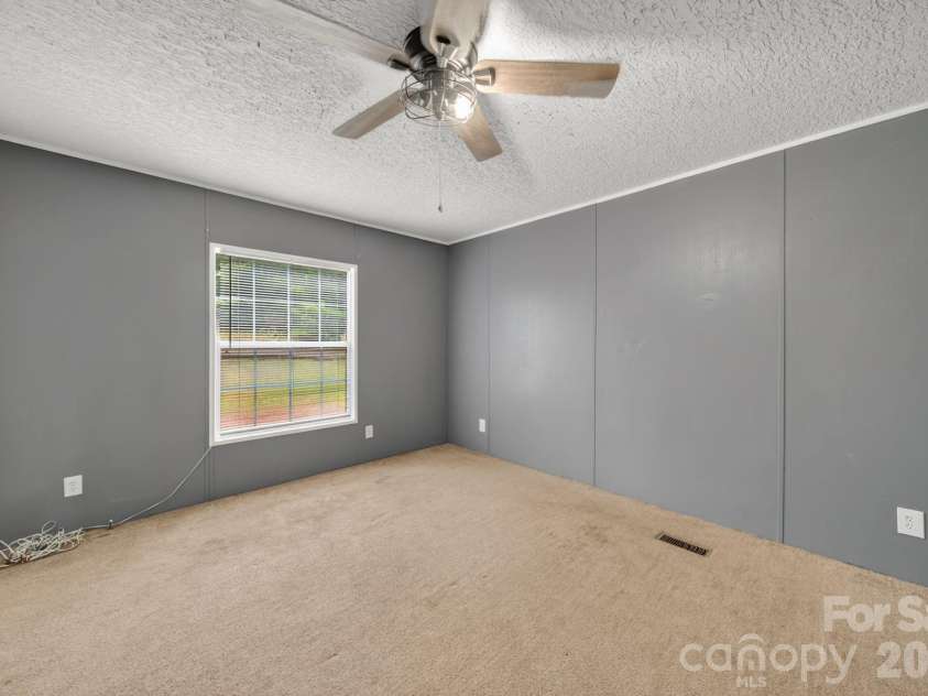 6956 Jamestowne Road, Lancaster, SC 29720.  MLS# CAR4379160, YatesRealty ID 21377. 