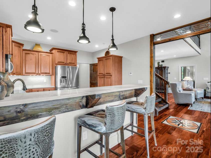 556 High Pines Loop, Lake Lure, NC 28746.  MLS# CAR4239460, YatesRealty ID 21378. Kitchen