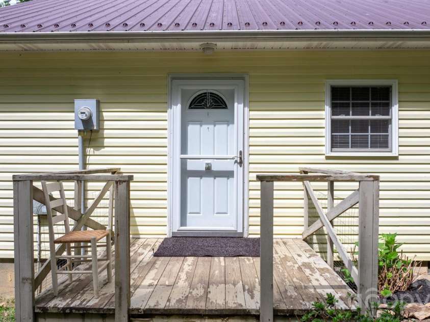 3494 Vannoy Ridge Road, Moravian Falls, NC 28654.  MLS# CAR4377546, YatesRealty ID 21381. 
