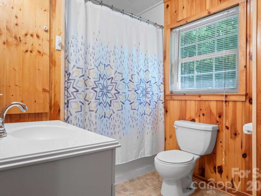 3494 Vannoy Ridge Road, Moravian Falls, NC 28654.  MLS# CAR4377546, YatesRealty ID 21381. 
