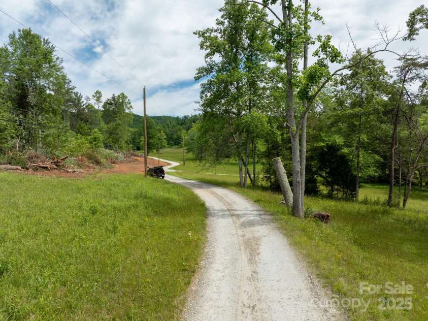 2023 White Springs Lane, Lenoir, NC 28645.  MLS# CAR4266812, YatesRealty ID 21383. 