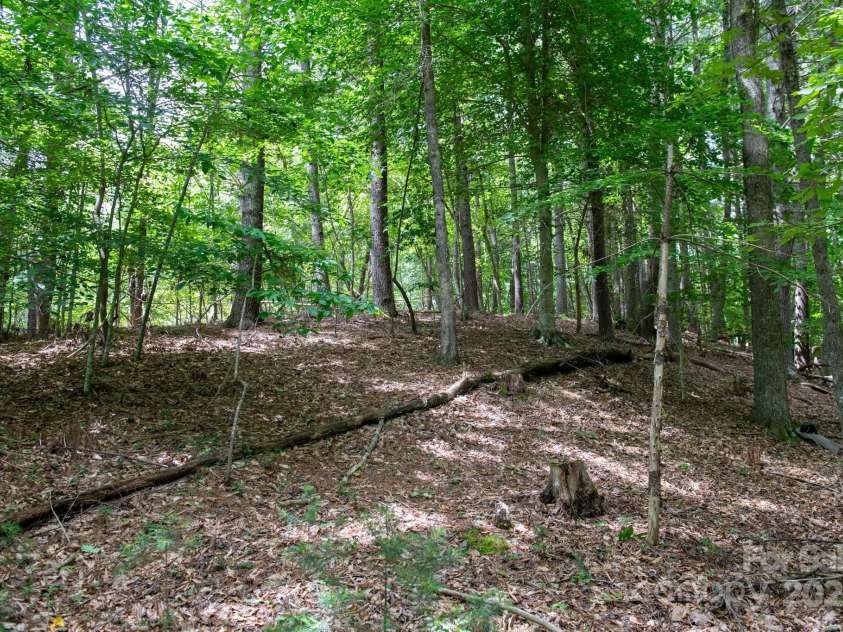 2023 White Springs Lane, Lenoir, NC 28645.  MLS# CAR4266812, YatesRealty ID 21383. 