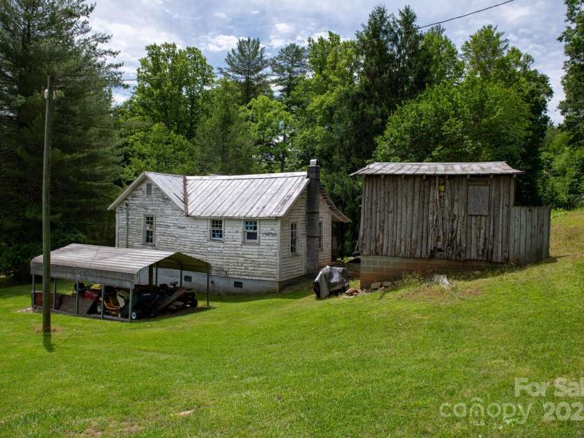 2023 White Springs Lane, Lenoir, NC 28645.  MLS# CAR4266812, YatesRealty ID 21383. Side view